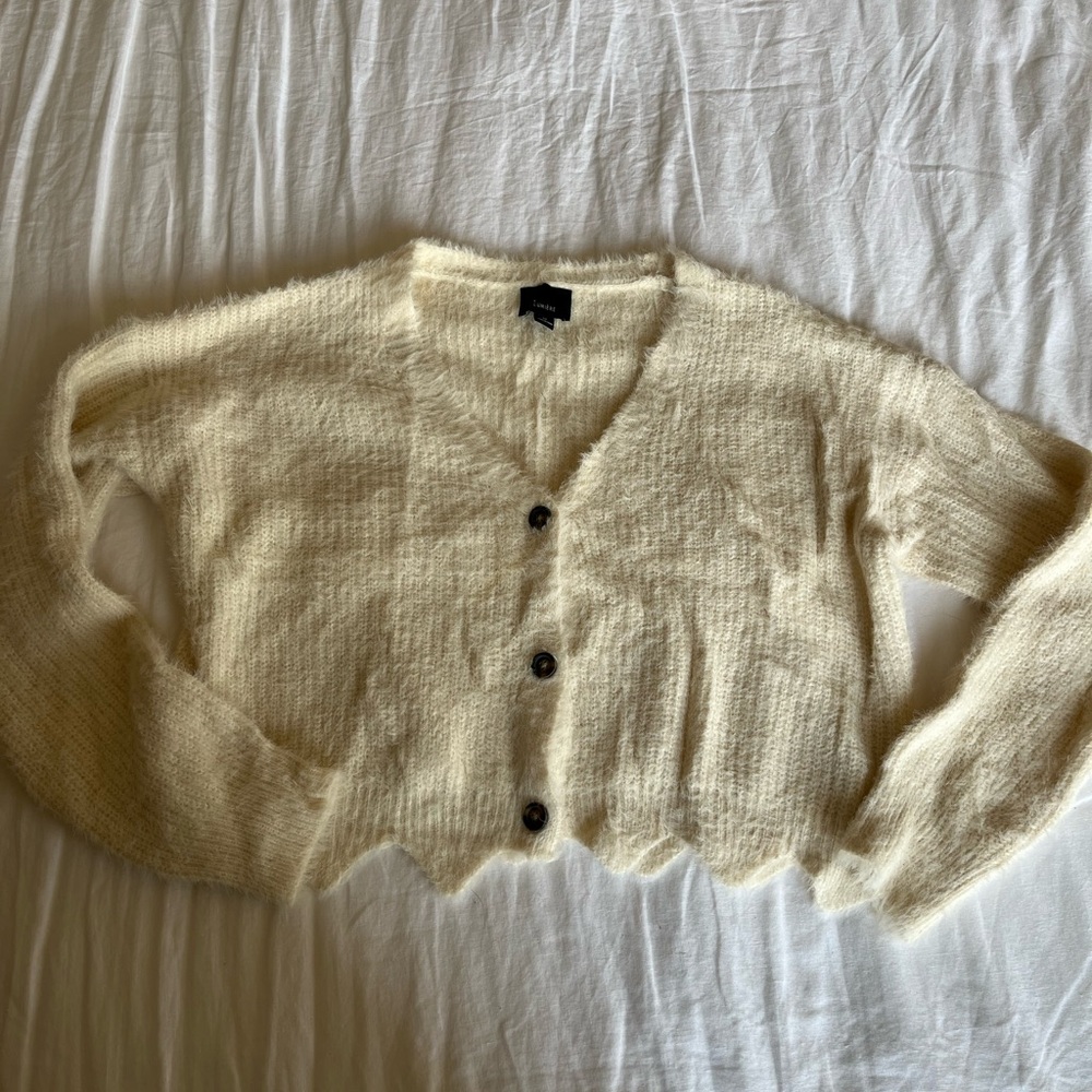 Lumiere crop sweater, size M